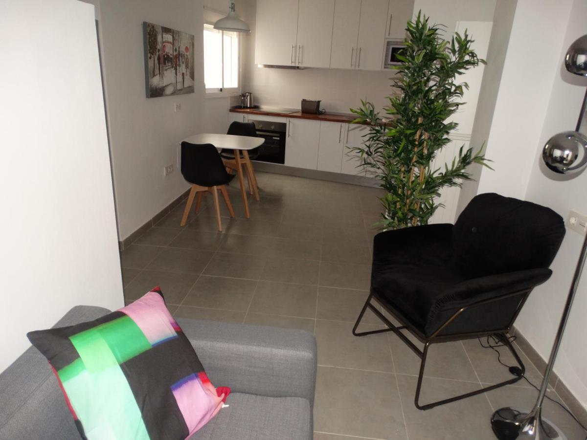 Malaga Apartamentos - Jinetes, 23 ภายนอก รูปภาพ